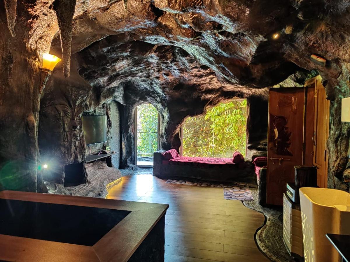 Rai'S Coorg Cave House Villa Madikeri Kültér fotó
